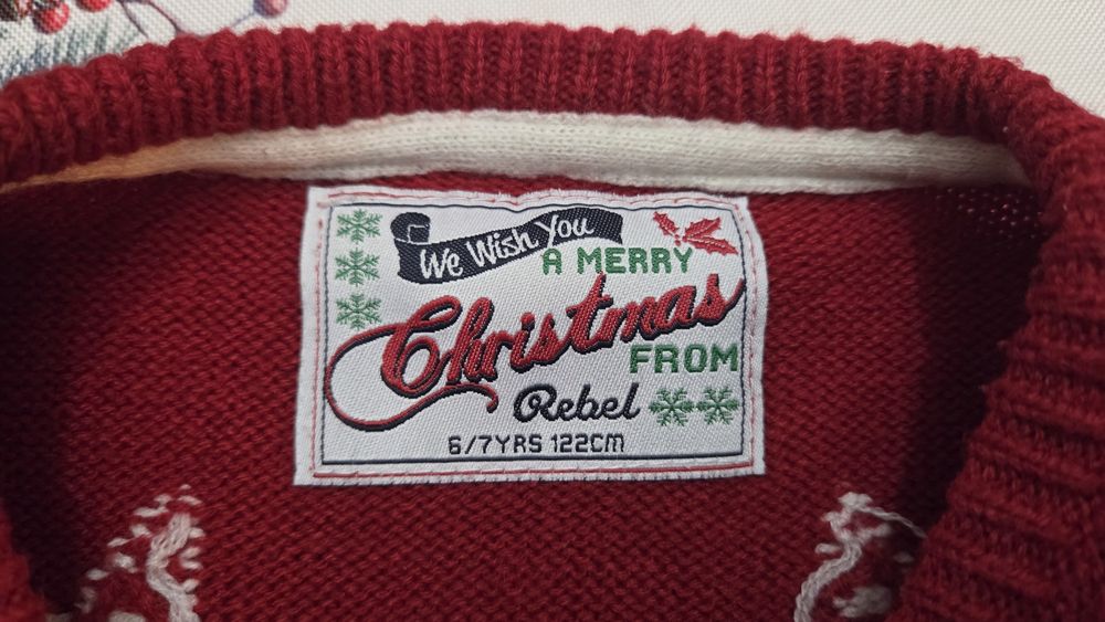 Sweterek świąteczny dziecięcy Rebel, r. 122
