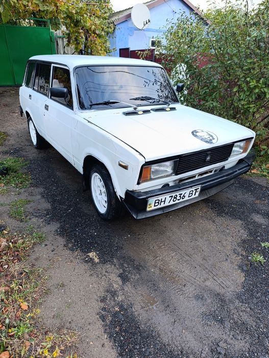 Продам Жигули 2104