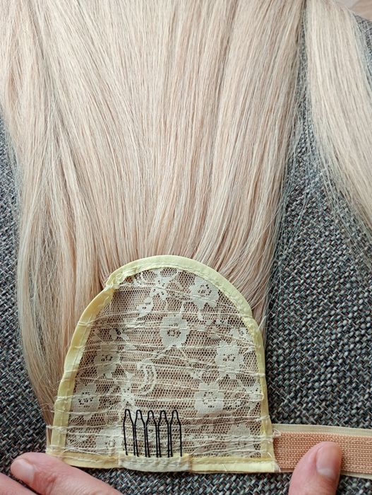 Doczepiany kucyk- mieszany blond
