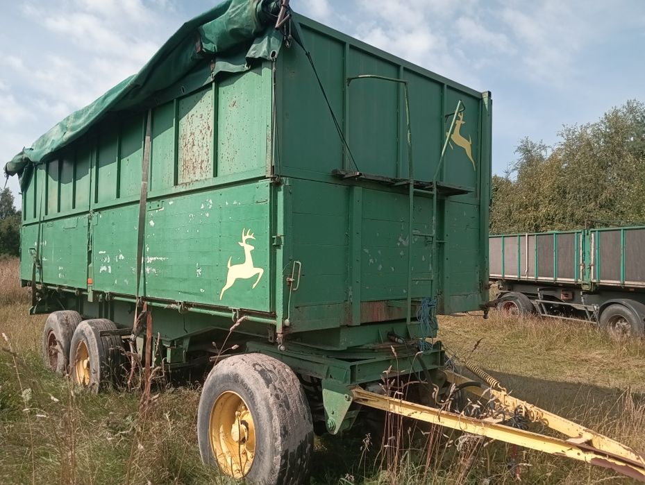 Przyczepa rolnicza wywrotka