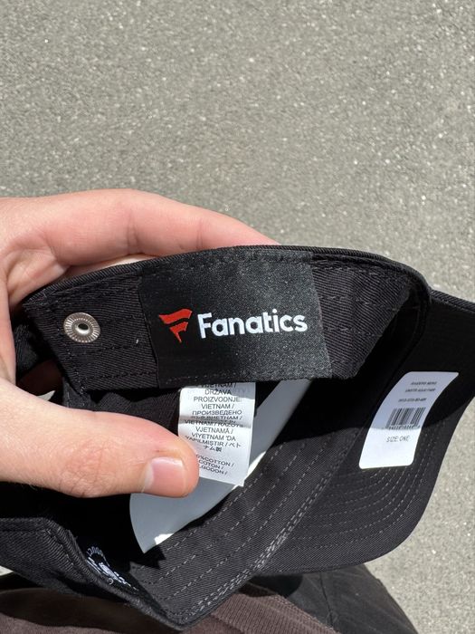 Кепка Fanatics Las Vegas Raiders New Era 47 Brand Riot Division