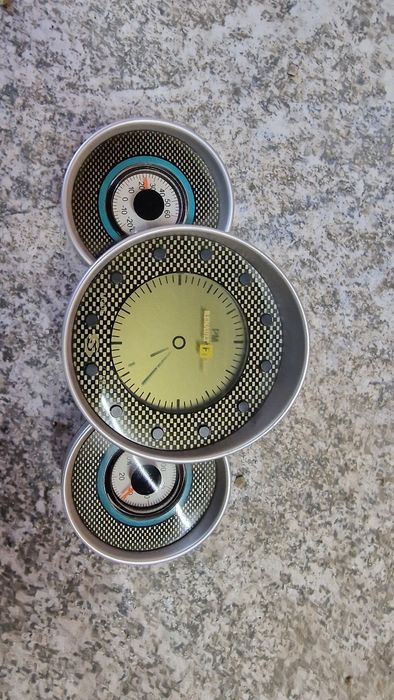 Relógio digital Renault F1