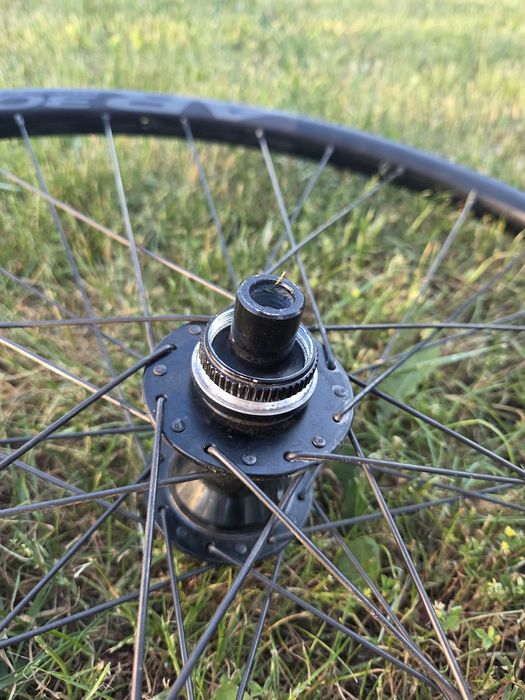 Tylne koło rowerowe Raceface AR 30 ZEPSUTA PIASTA!