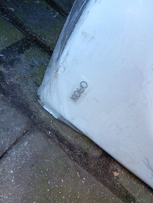 Brodzik półokrągły 90x90 firmy Kolo