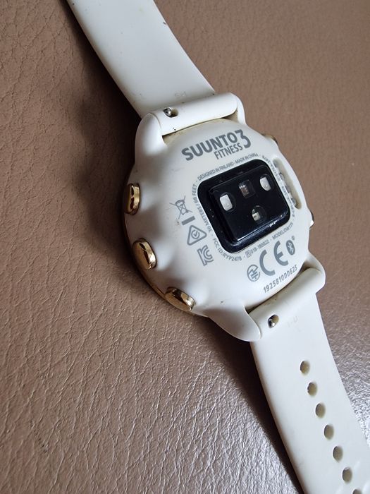 Годинник Suunto fitness 3