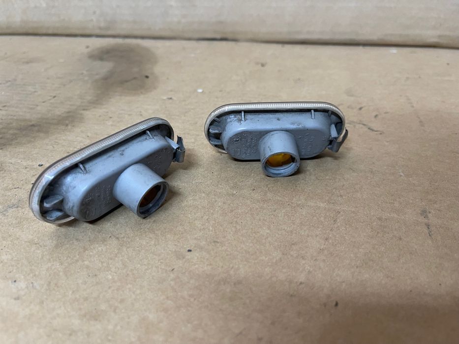 PISCA DO GUARDA-LAMAS LATERAL SEAT IBIZA 6L