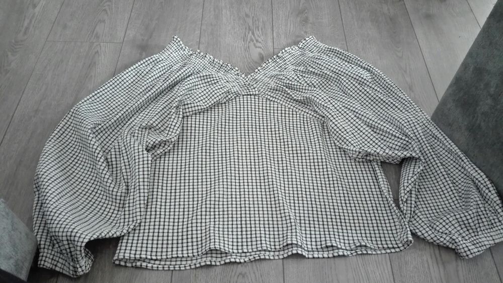 Camisa da zara tamanho S/M