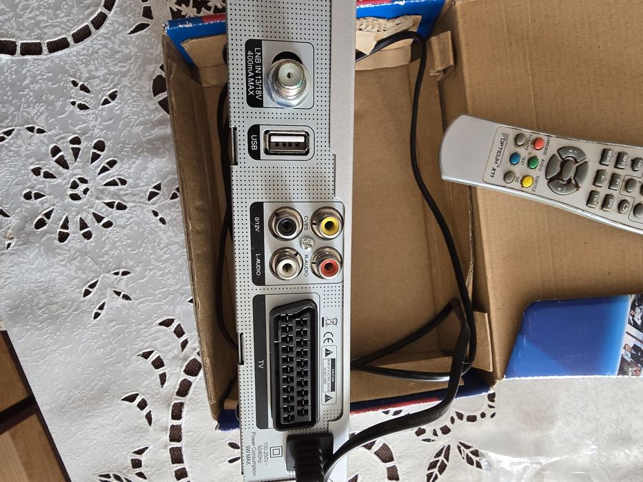 Opticum x11-tuner DVB-S-satelitarny