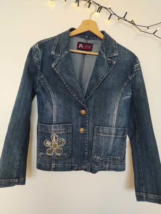 kurtka dżinsowa z kwiatem