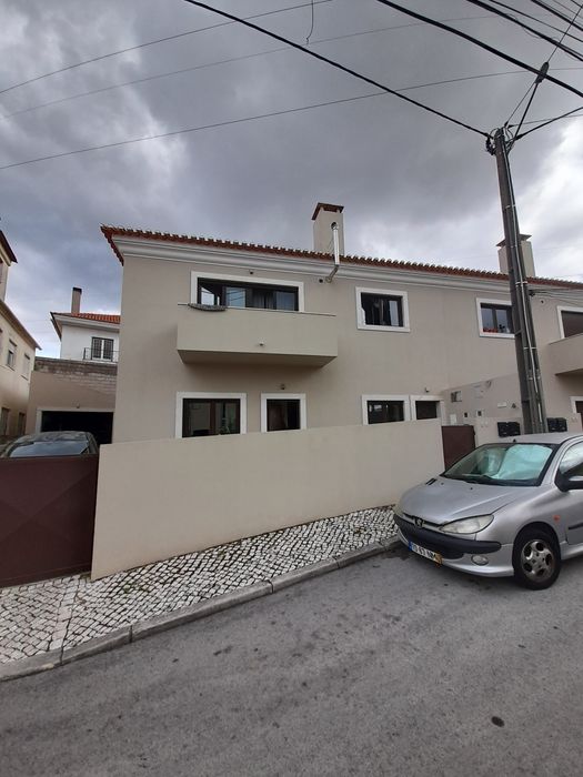 Arrendo quarto Pontinha UBBO