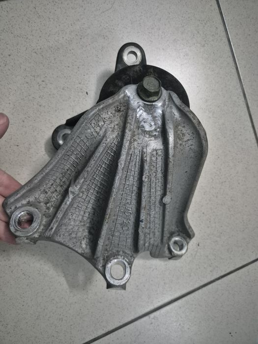 Подушка двигуна ліва верхня Honda Accord 9 V6 (crosstour, Acura TLX)