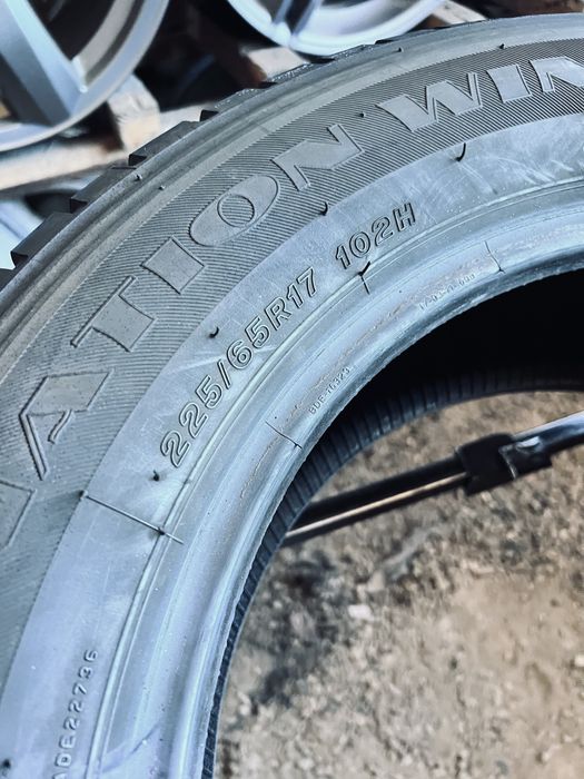 Шини Резина Зимові 23Рік 225 65 17 Firestone Destination Winter 2шт