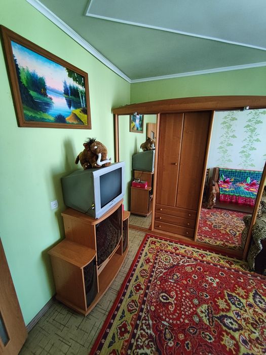 Кімната в 3х кімнатній квартирі