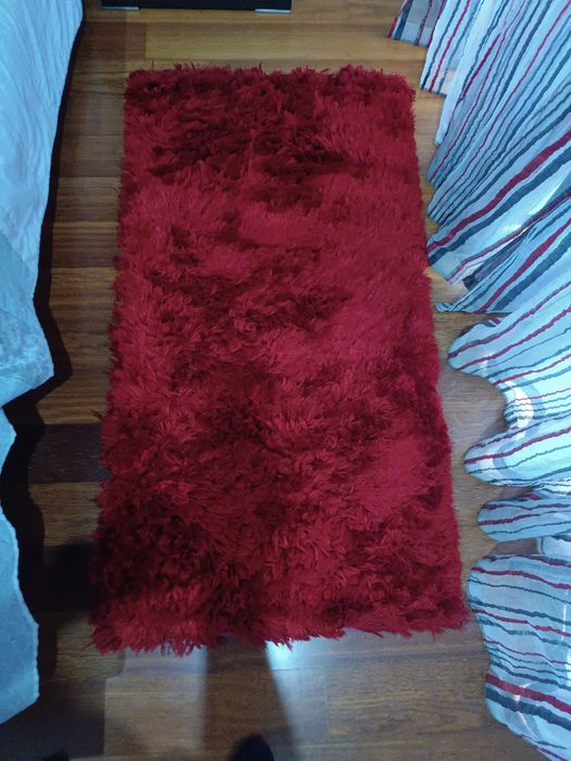 Tapetes vermelho426581549206087682