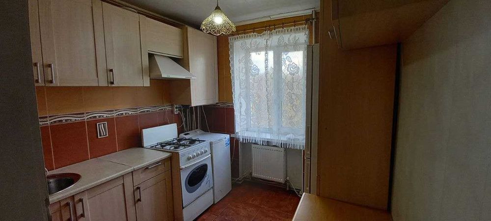 Продаж 2 кім квартири в районі Друкарні.