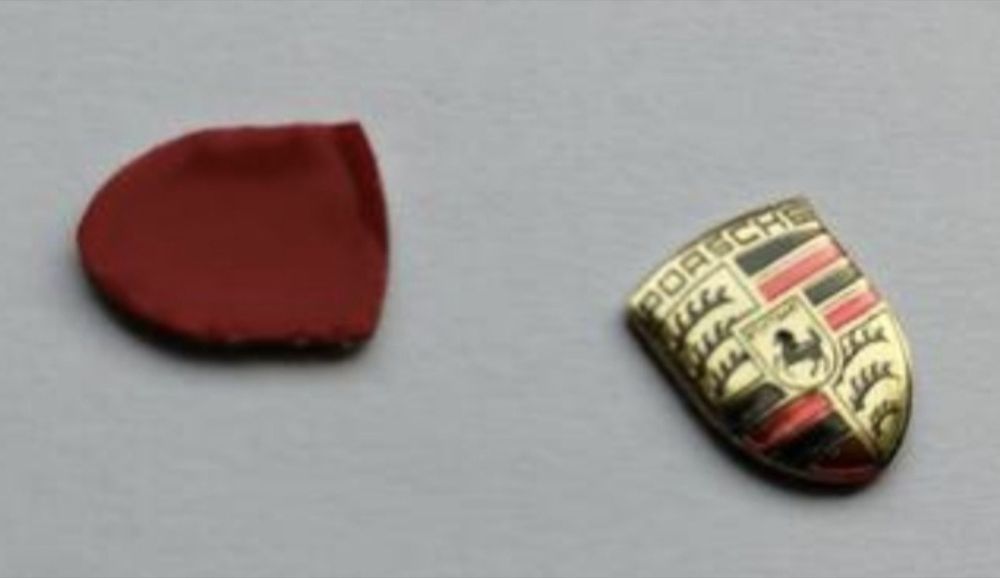 Herb metalowy na kluczyk Porsche