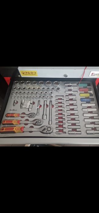 Carrinhos de ferramentas 8gavetas novos..