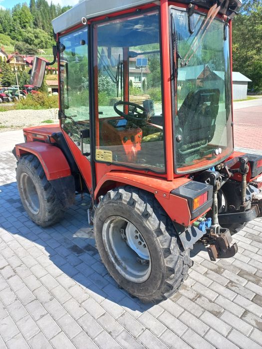 Antonio carraro htm 7700