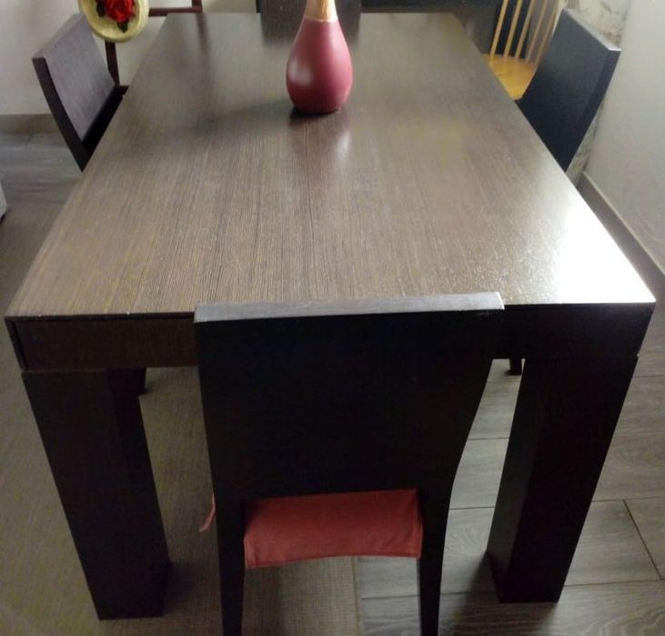 Mesa Jantar - inclui cadeiras