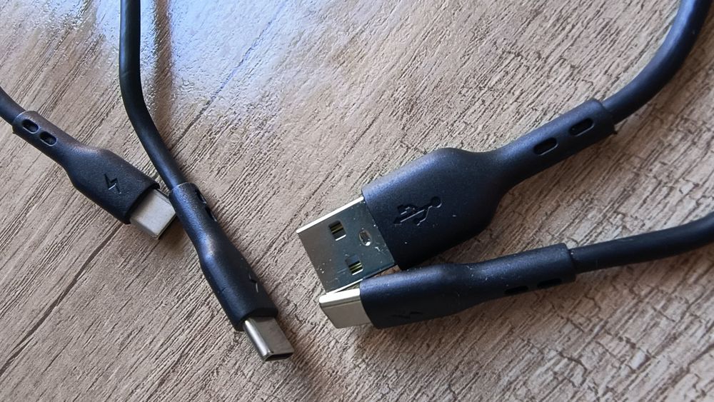Adapter bezprzewodowy Xblitz SmartCAR CarPlay/Android Auto