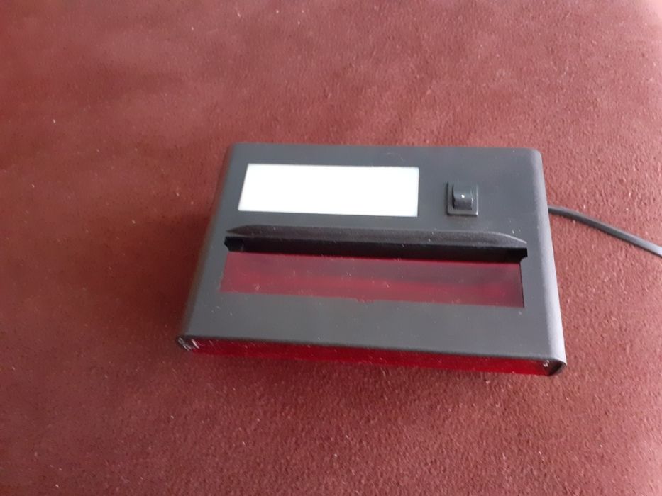 Tester do banknotów