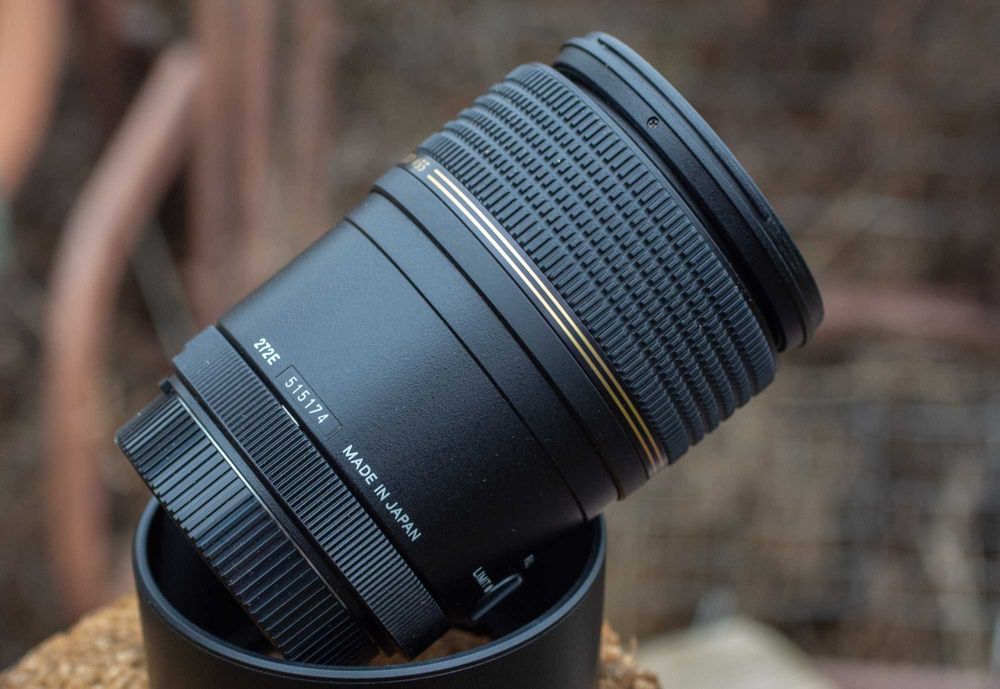 Об'єктив Tamron SP Di macro 90 2.8 для дзеркалок Nikon.