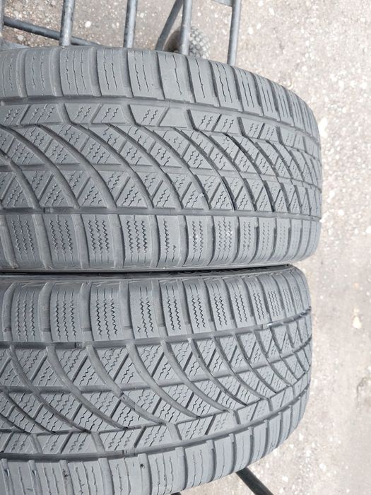 Opony caloroczne 215.45.17 Hankook