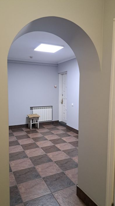 Здається в оренду комерційне приміщення.