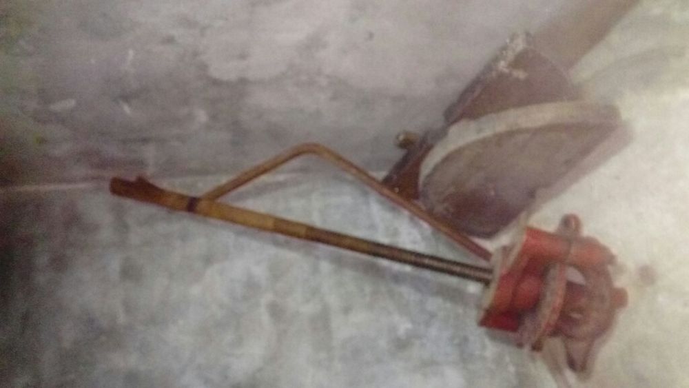 Fuso da prensa com mecanismo