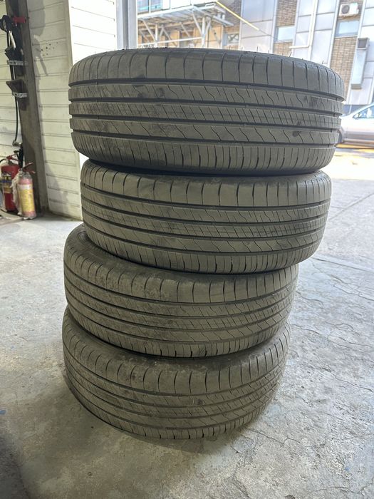 215.55.18 Резина летняя