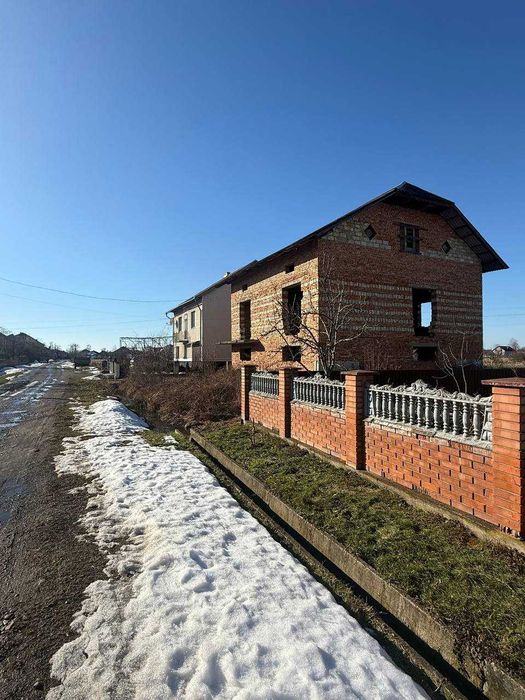 Продаж будинку в селі Добровляни