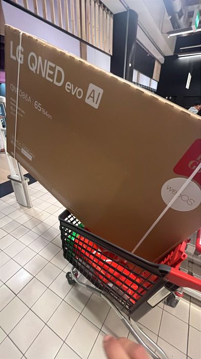 televisão LG QNED evo AI, 120 hertz e 65 polegadas.