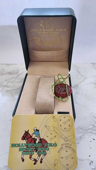 Коробка для наручных часов