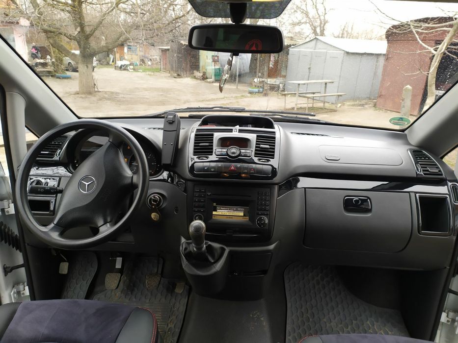 Декор накладки панели Mercedes VITO 639 / 638 (вито 638/ 639)