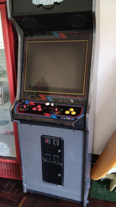 Máquina NeoGeo caixa