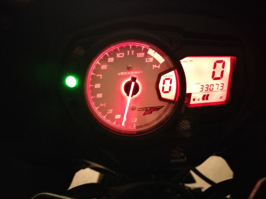 Suzuki GSX 650 F (2008) – Apenas 33.000 km – Estado Imaculado Revisão Feita + Mala Givi