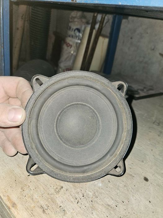 Динамик SONY. Идеальное состояние