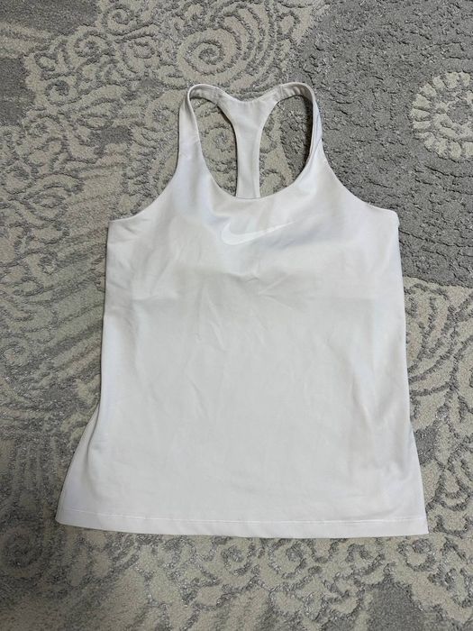Топ жіночий білий Nike оригінпл  Л