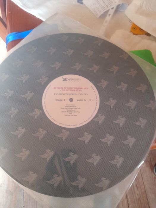 Disco de vinil com caixa