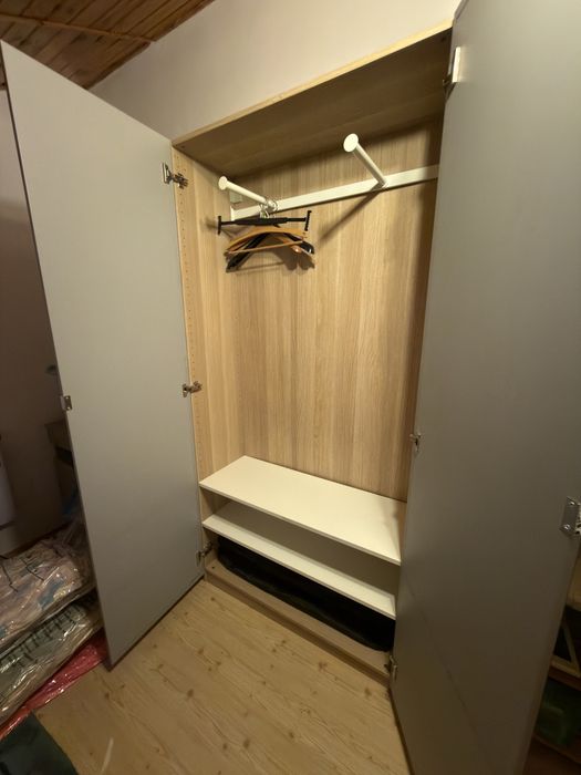 Dwudrzwiowa szafa z lusterem - ikea