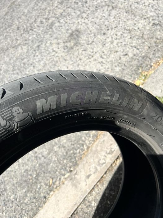 205/55/16 Michelin 2 pneus