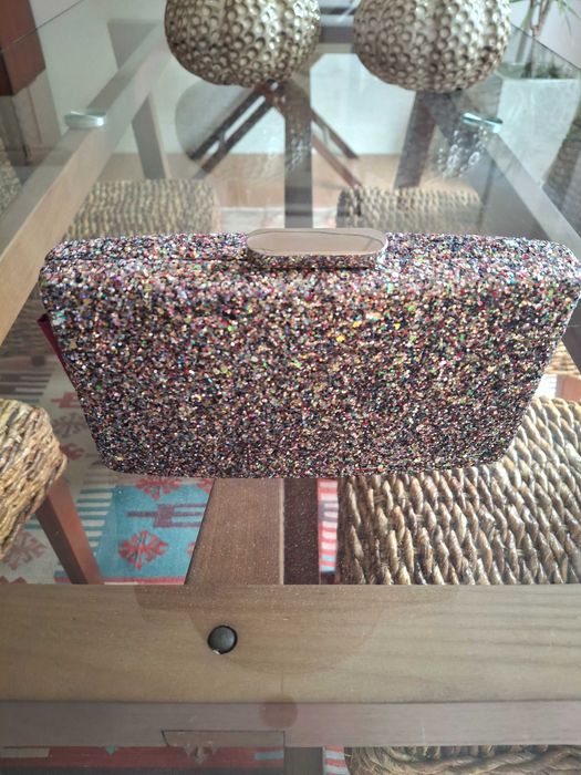 4 carteiras/malas de senhora lindas