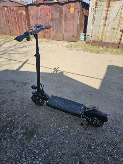 Электросамокат Crosser T4