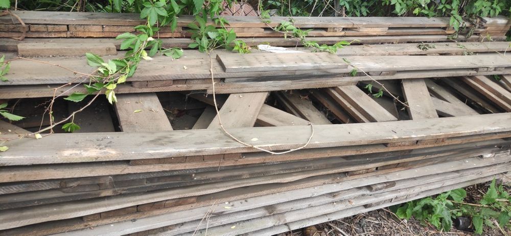 Do sprzedania kozły 8,60 m długie