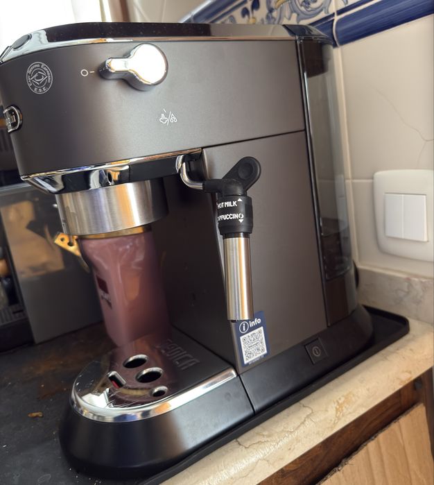 DeLonghi Dedica EC685.BK – 1 mês de uso e garantia