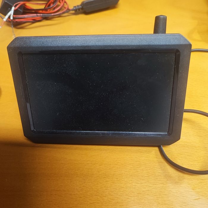 Camara marcha atraz com monitor