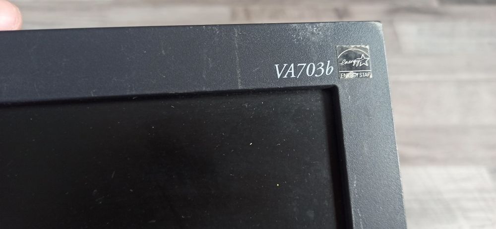 Монітор Viewsonic VA703b