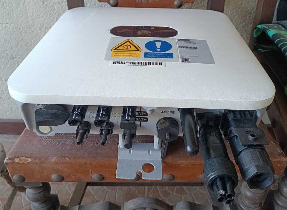 Inversor híbrido Huawei 3 kW