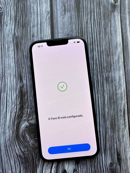 iPhone 13 128GB Preto Desbloqueado