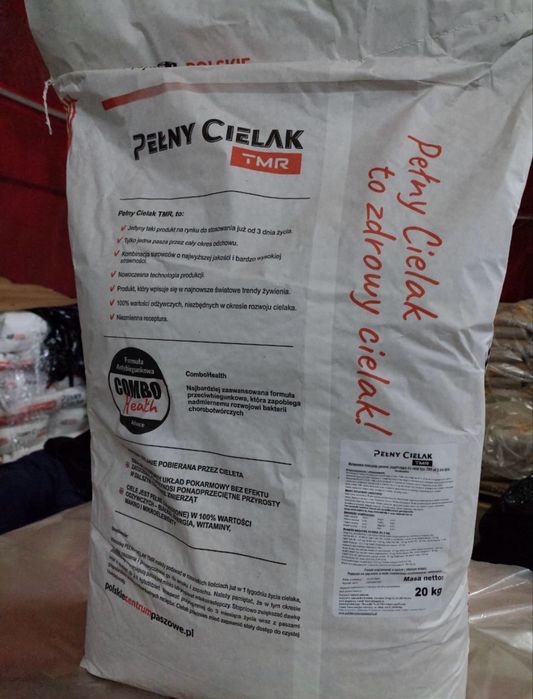 PEŁNY CIELAK TMR pasza dla cieląt dobra jakość